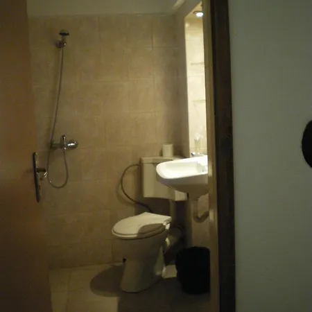Old House Hostel
